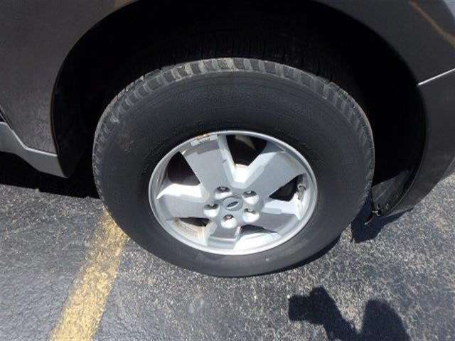 Ford Escape 2009 photo 32